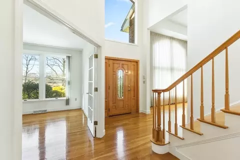 49 Forest St, Saugus, MA 01906 photo 5