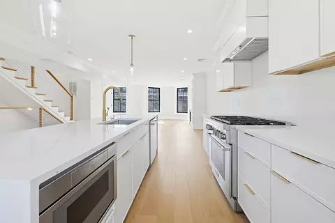 667 Tremont St #PH, Boston, MA 02118