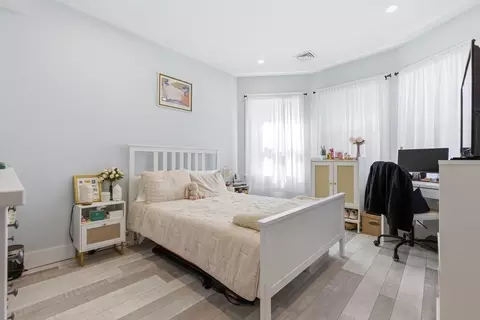 Bedroom - 61 Shepton St, Boston, MA 02124 photo 7 of 10