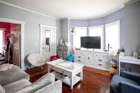 176 E Main St, Fall River, MA 02724 photo 9