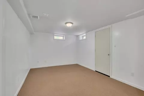 2401 Wilbraham Rd, Springfield, MA 01129 photo 22