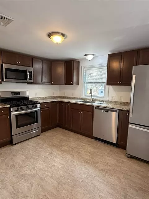 2401 Wilbraham Rd, Springfield, MA 01129 photo 2