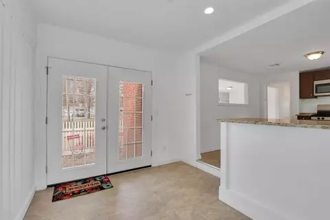 2401 Wilbraham Rd, Springfield, MA 01129 photo 4