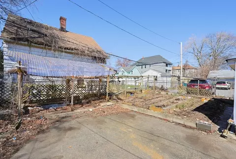 22 Camp St, Worcester, MA 01603 photo 36