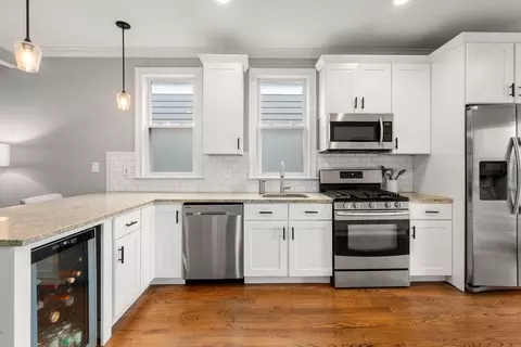 364 Meridian St #3, Boston, MA 02128