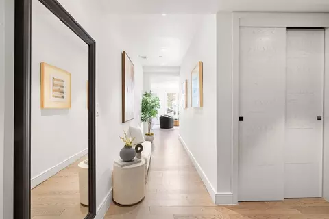 69 Walnut St #4, Brookline, MA 02445 photo 13