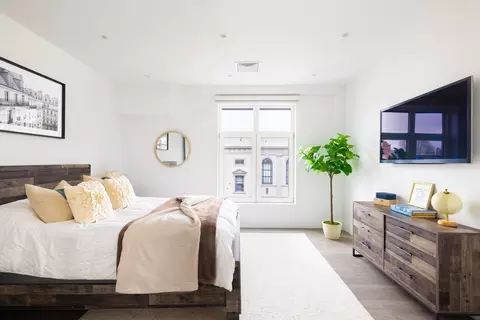 69 Walnut St #4, Brookline, MA 02445 photo 8