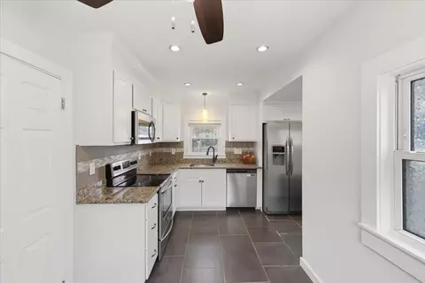 4 Belcher St, Canton, MA 02021 photo 7