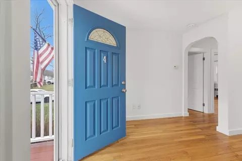 4 Belcher St, Canton, MA 02021 photo 2