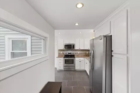 4 Belcher St, Canton, MA 02021 photo 11
