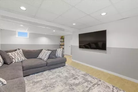 4 Belcher St, Canton, MA 02021 photo 27