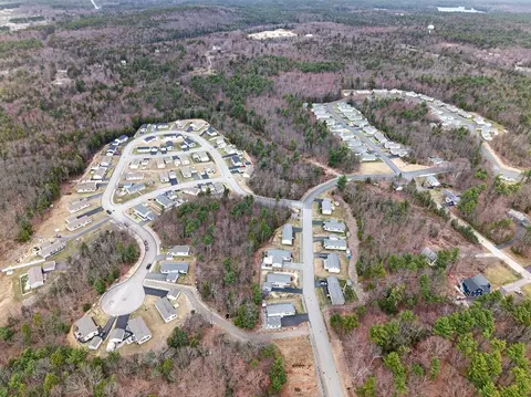 View/Area - 117 Topaz Ter, Gardner, MA 01440 photo 3 of 6