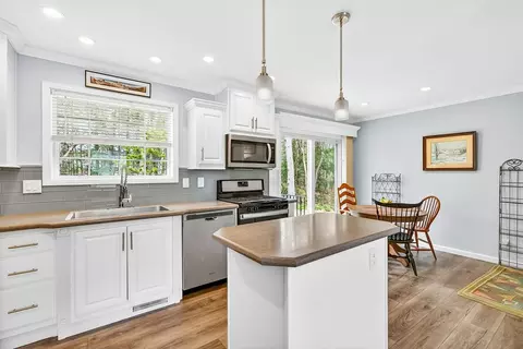 Kitchen - 117 Topaz Ter, Gardner, MA 01440 photo 1 of 3