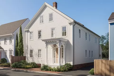 7 Lunt St, Newburyport, MA 01950