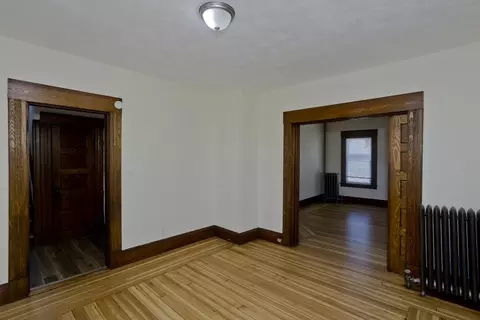 Living - 24 Morrell St, Springfield, MA 01104 photo 4 of 5
