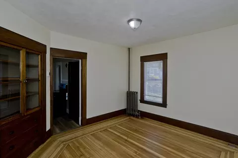 Living - 24 Morrell St, Springfield, MA 01104 photo 3 of 5