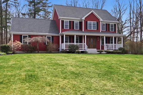 107 Summit Dr, East Bridgewater, MA 02333