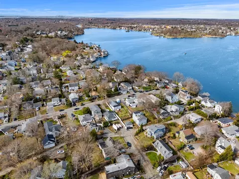 View/Area - 26 Bayview Rd, Marblehead, MA 01945 photo 1 of 4