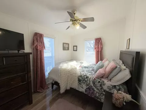 16 Mobile Home Way, Springfield, MA 01119 photo 4