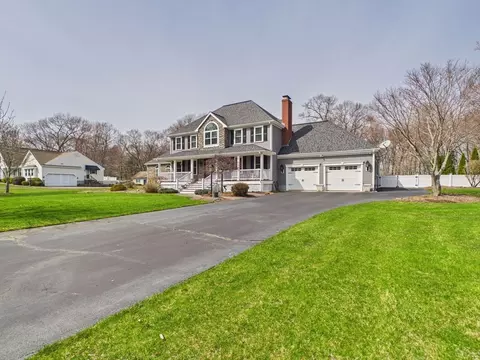 300 Country Hill Dr, Dighton, MA 02764