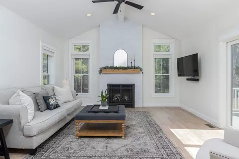 5 Mill St, Dunstable, MA 01827 photo 13