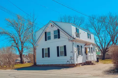 140 Pinehurst Ave, Swansea, MA 02777