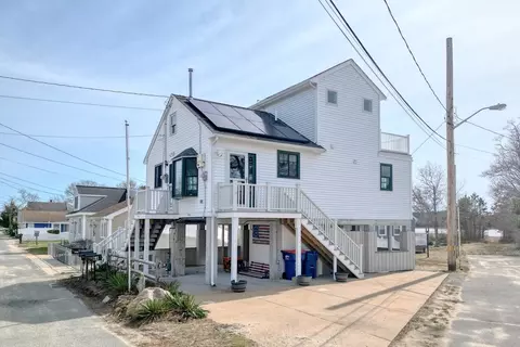 1 Barnes St, Wareham, MA 02571