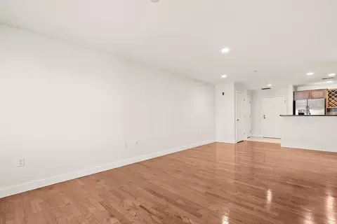 Living - 120 Wyllis Ave #103, Everett, MA 02149 photo 6 of 6
