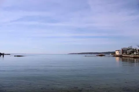 5 Grapevine Rd, Gloucester, MA 01930 photo 16