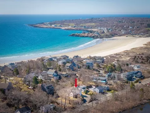 129 Thatcher Rd, Gloucester, MA 01930 photo 2