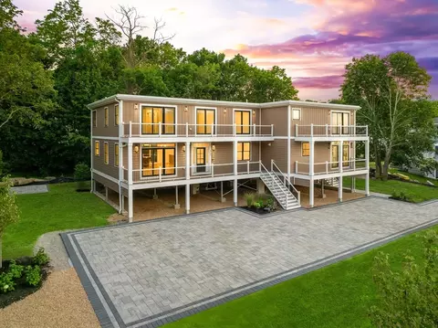 3 Colburn St #1, Gloucester, MA 01930