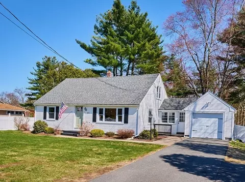 1072 Stony Hl, Wilbraham, MA 01095