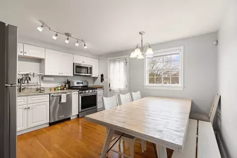 59 Fuller St #2, Boston, MA 02124