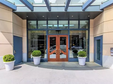 303 Columbus Ave #306, Boston, MA 02116