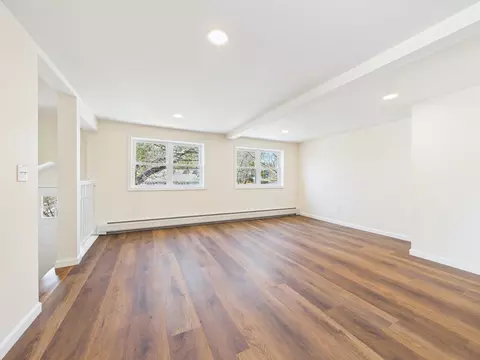5 Pilgrim Ave, Wareham, MA 02571 photo 5