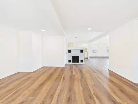 5 Pilgrim Ave, Wareham, MA 02571 photo 9