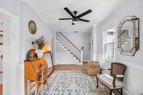 Entry Way - 17 Vale Rd, Wakefield, MA 01880 photo 1 of 2