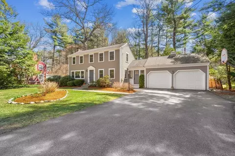 13 Mohegan Rd, Acton, MA 01720 photo 2