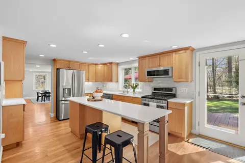 13 Mohegan Rd, Acton, MA 01720 photo 6