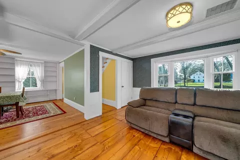 63 S Hampton, Amesbury, MA 01913 photo 22