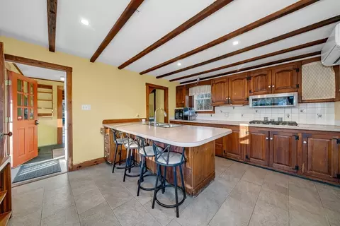63 S Hampton, Amesbury, MA 01913 photo 11