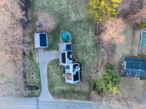 63 S Hampton, Amesbury, MA 01913 photo 5