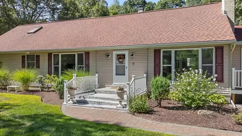 6 Sunrise Ave, Auburn, MA 01501