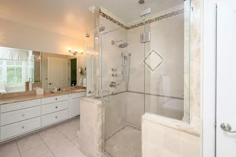 Bath - 47 Black Rock Dr #47, Hingham, MA 02043 photo 2 of 3