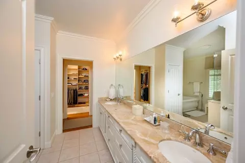 Bath - 47 Black Rock Dr #47, Hingham, MA 02043 photo 3 of 3