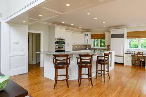Kitchen - 47 Black Rock Dr #47, Hingham, MA 02043 photo 4 of 7