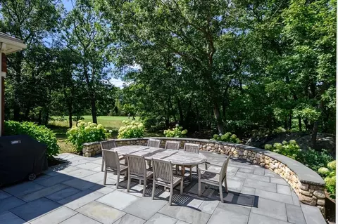 47 Black Rock Dr #47, Hingham, MA 02043