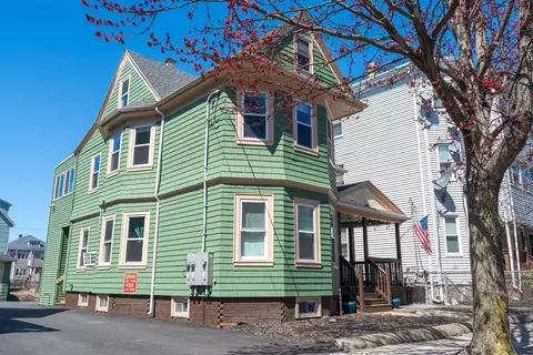 Exterior - 92 Irving St, Everett, MA 02149 photo 2 of 4