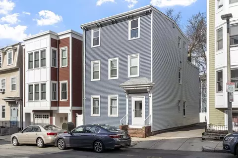 30 Woodward St #3, Boston, MA 02127