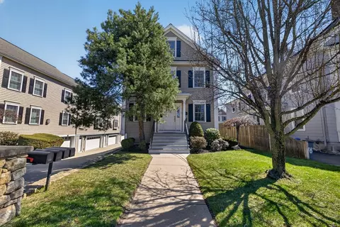 36 Prospect St #1, Waltham, MA 02453